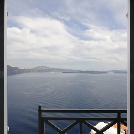 Beautiful * Oia (Santorini)